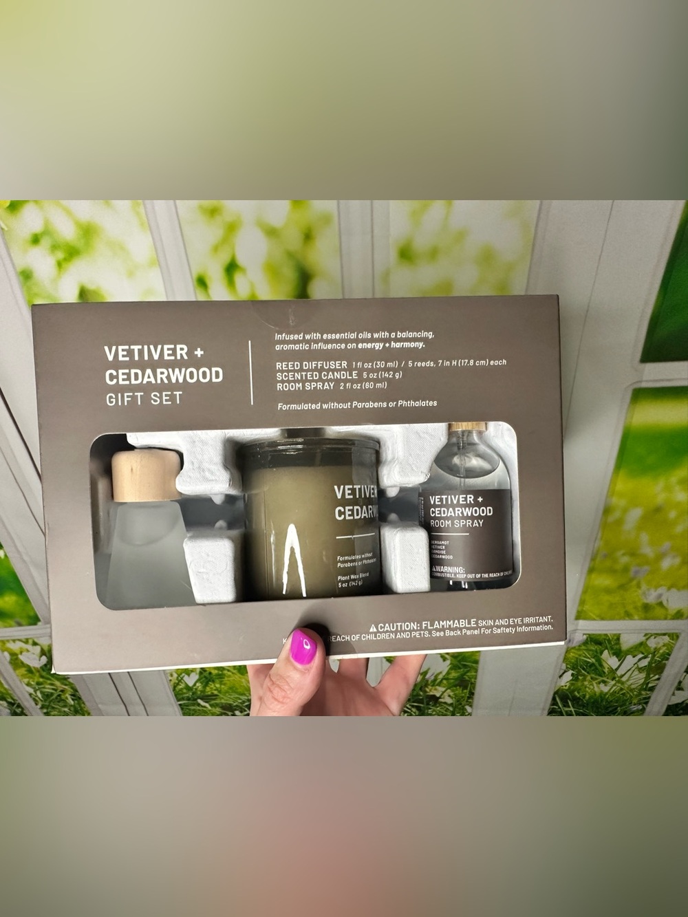 Vetiver + Cedarwood Gift Set — White & Neutral Packaging